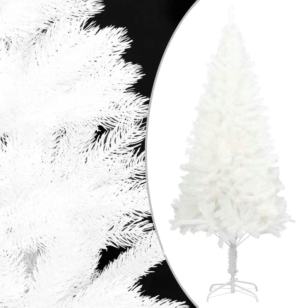 A 3 Strand Cord Artificial Christmas Tree Realistic Needles